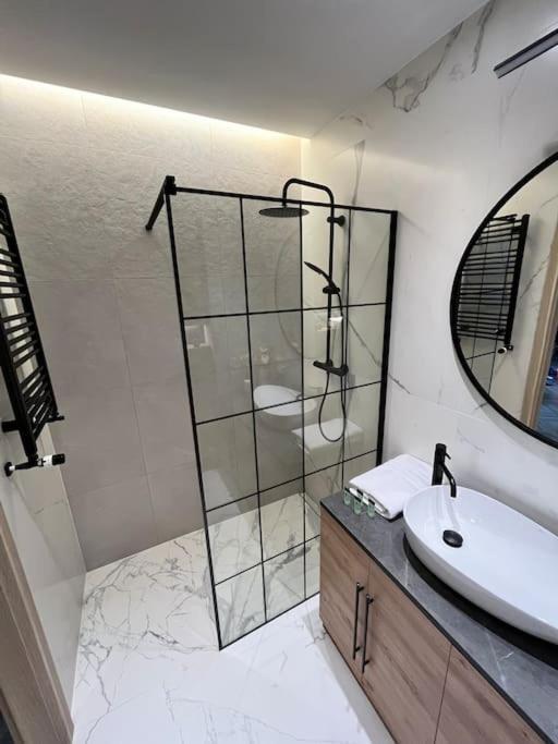 Turzycowa Loft - Stylish Apartment Гданьск Экстерьер фото